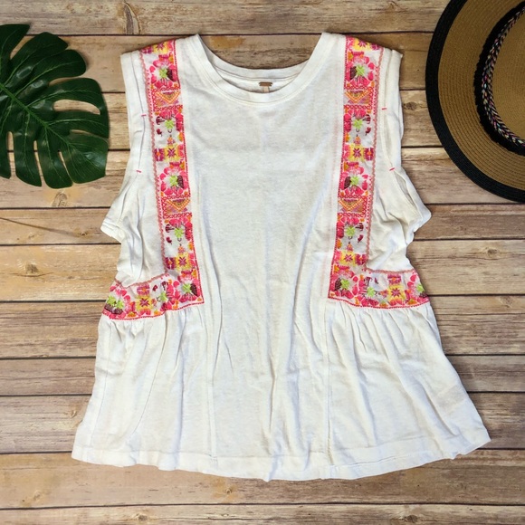 Free People Marcy White Pink Embroider Tank Top M - Picture 3 of 8